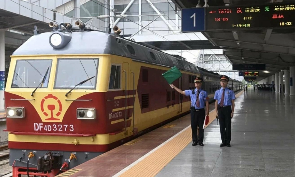 KHỞI ĐỘNG LẠI ĐOÀN TÀU LIÊN VẬN QUỐC TẾ HÀ NỘI - NAM NINH - BẮC KINH