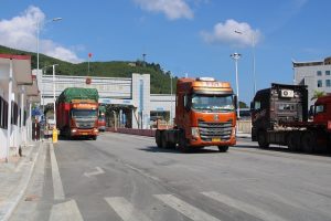 Vận tải đường bộ Việt - Trung