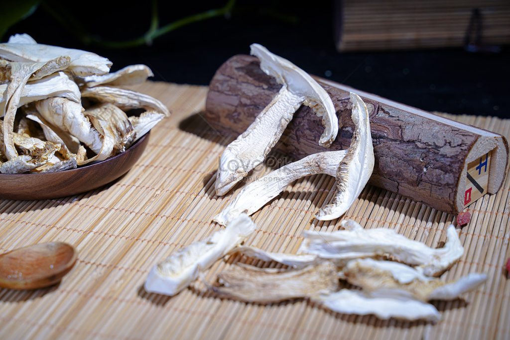 Khám Phá Đặc Sản Vân Nam – Mì Qua Cầu, Trà Phổ Nhĩ, Nấm Rừng