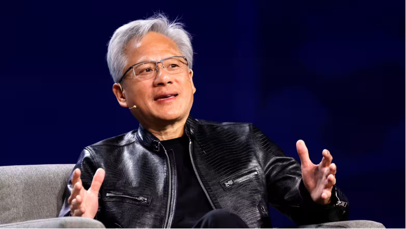 Jensen Huang, chủ tịch kiêm CEO của Nvidia, phát biểu tại CES 2026 ở Las Vegas.