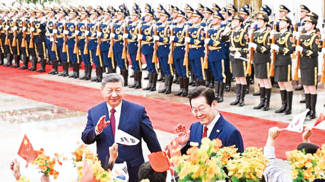 Tổng Bí thư, Chủ tịch Trung Quốc chủ trì lễ đón Tổng thống Hàn Quốc.