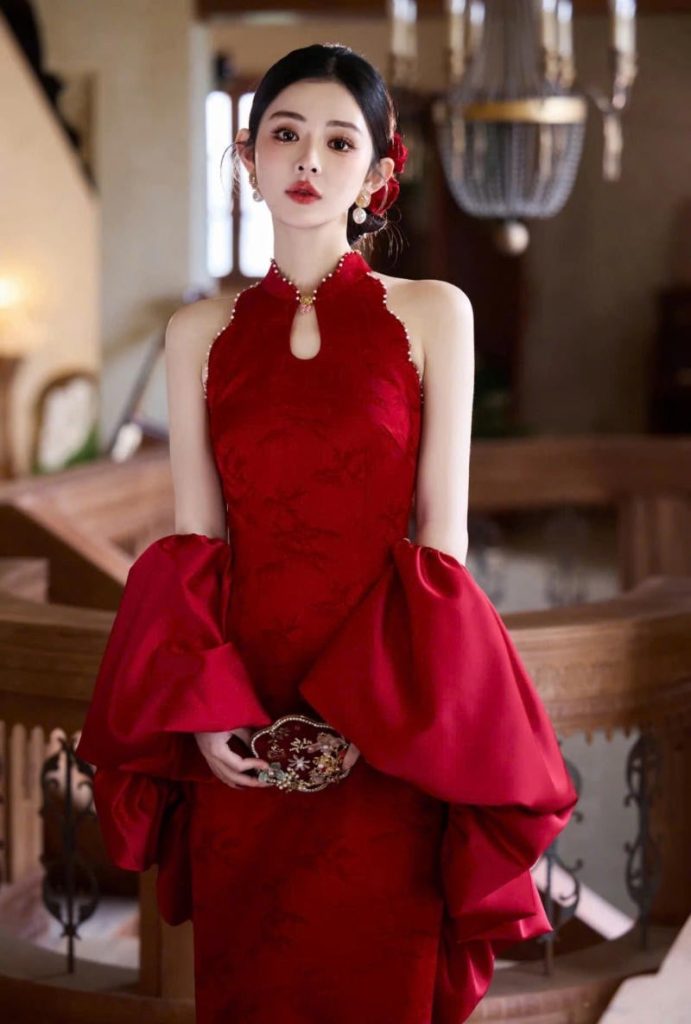 Nhập sườn xám 